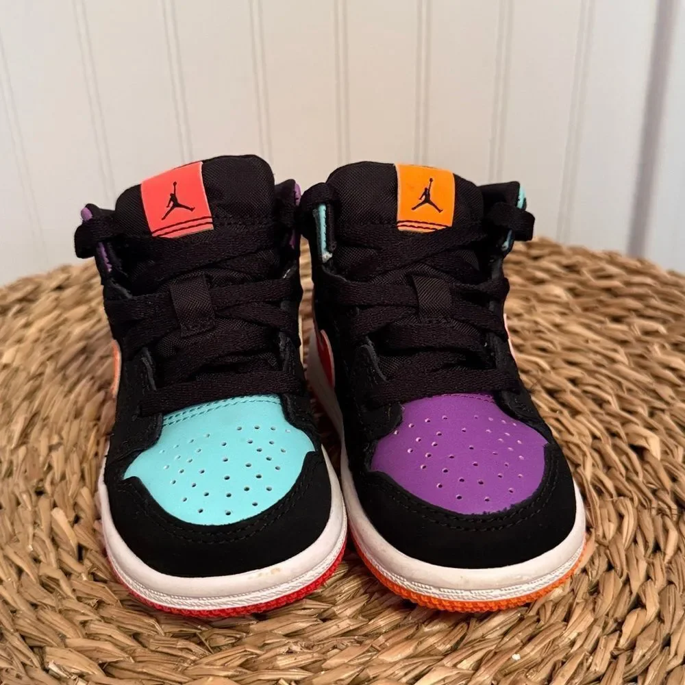 Nike Colorful Kids' High-Top Sneakers - 5C - NWOB